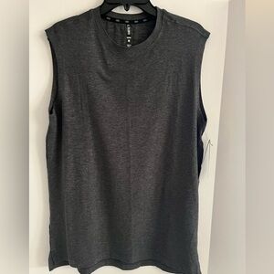 LEG3ND Stretch Light Weight Moisture Wicking Sleeveless Crew Neck Active top